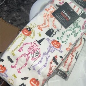NWT Celebrate Together Set of 2 Halloween Skeleton Towels